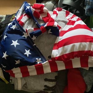Red, white, & blue bikini!!!!  🇺🇸🇺🇸🇺🇸